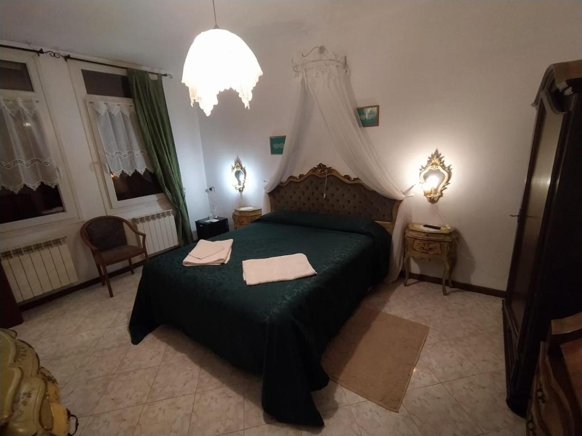 Bed and Breakfast Ca Isabella Venecia Exterior foto