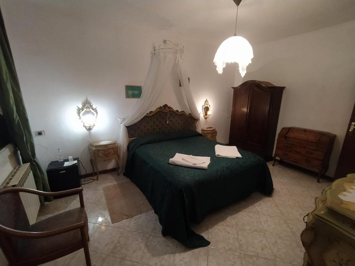 Bed and Breakfast Ca Isabella Venecia Exterior foto